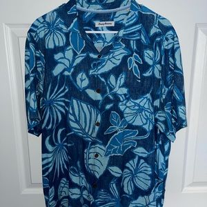 Tommy Bahama Men’s short Sleeve Button Down